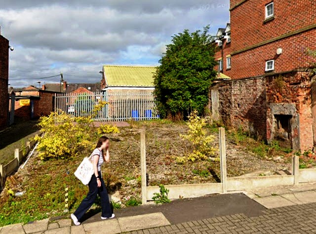 118 Standishgate